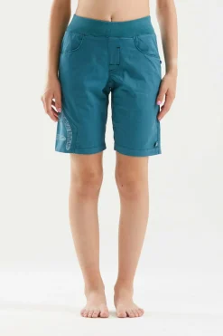 E9 B Pentago Peace Shop