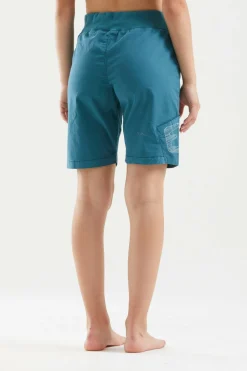 E9 B Pentago Peace Shop